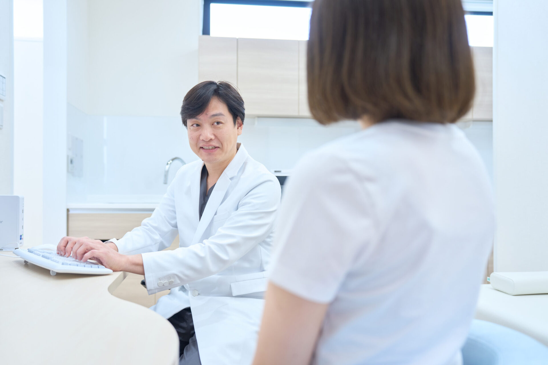 メインビジュアル02（PC）